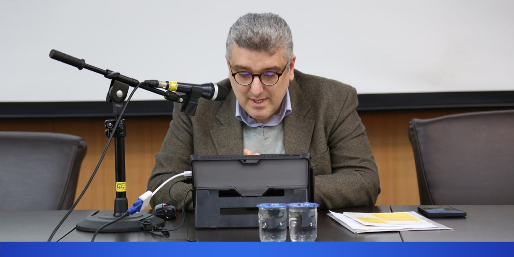 نشست تخصصی با ارائه دکتر خلوتی در آذربایجان غربی